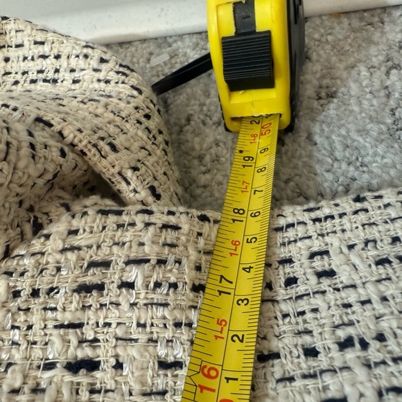 Theory 4 never worn but stored Women's Cream Textured wool tweed plaid Blazer - Picture 6 of 14